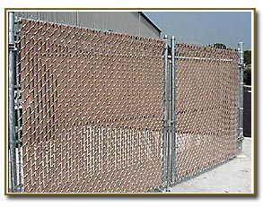 Dumpster gate enclosure with privacy slats