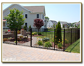 169	Aluminum Garden/Pet fencing with self closing gates